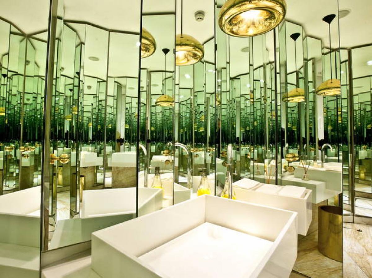 NOPI: PALAIS DES GLACES