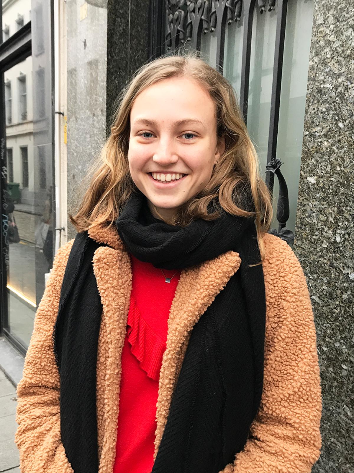Sien (17)