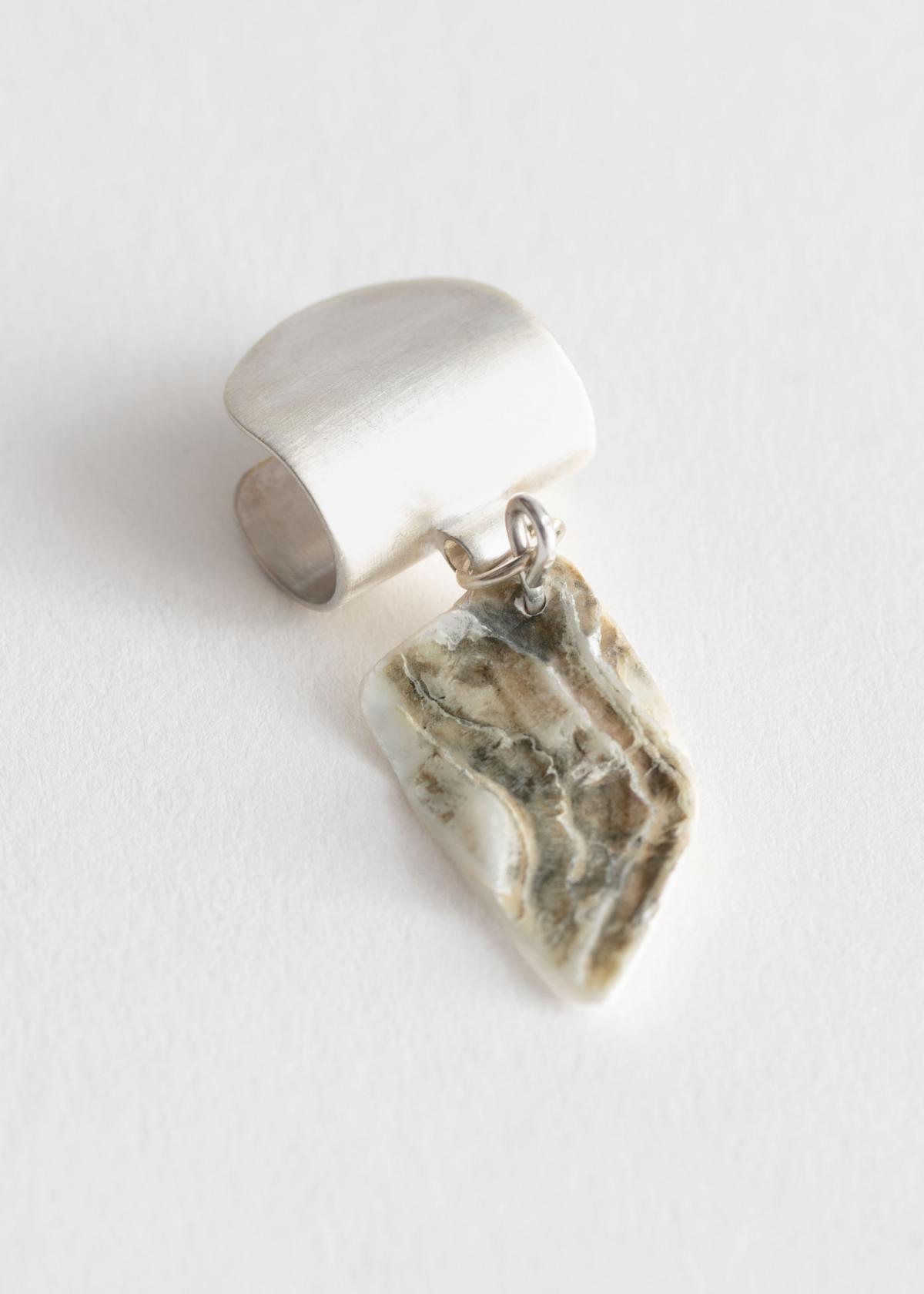 Ear cuff