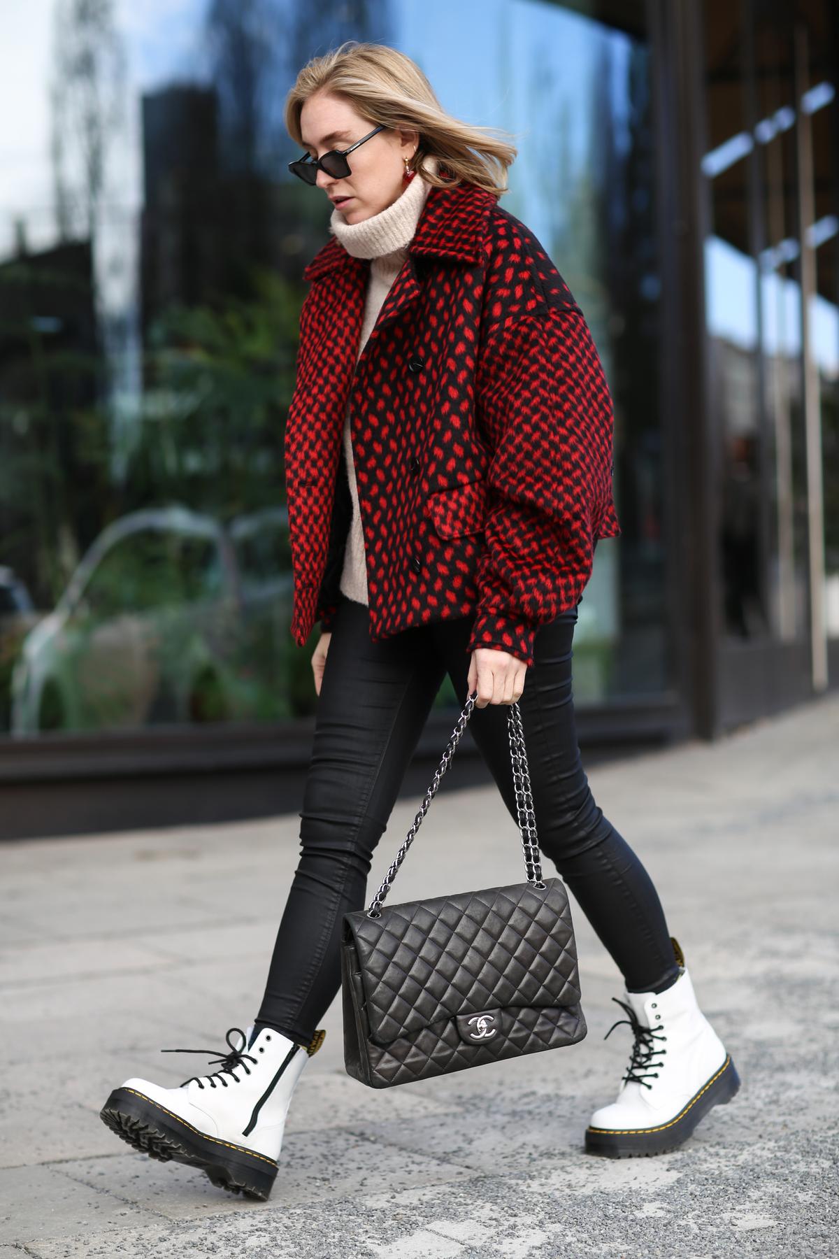 Witte laarsjes trashy? Deze 13 stijlvolle looks bewijzen het tegendeel