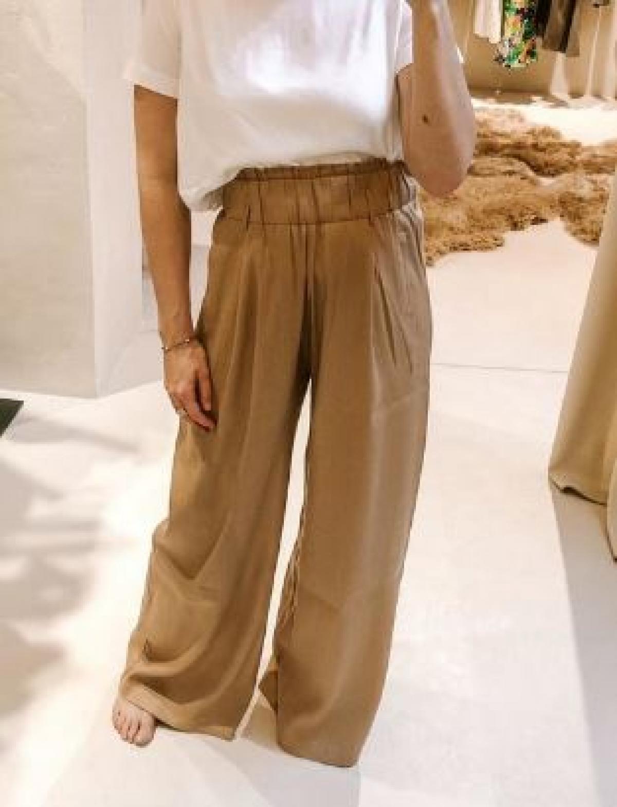 Oversized pantalon met lange zoom