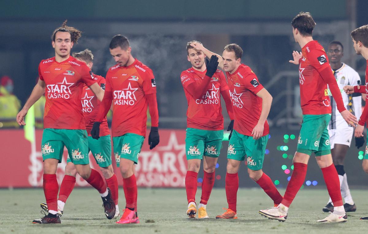 Andrew Hjulsager scoorde het derde doelpunt van KV Oostende.© (Foto Belga)