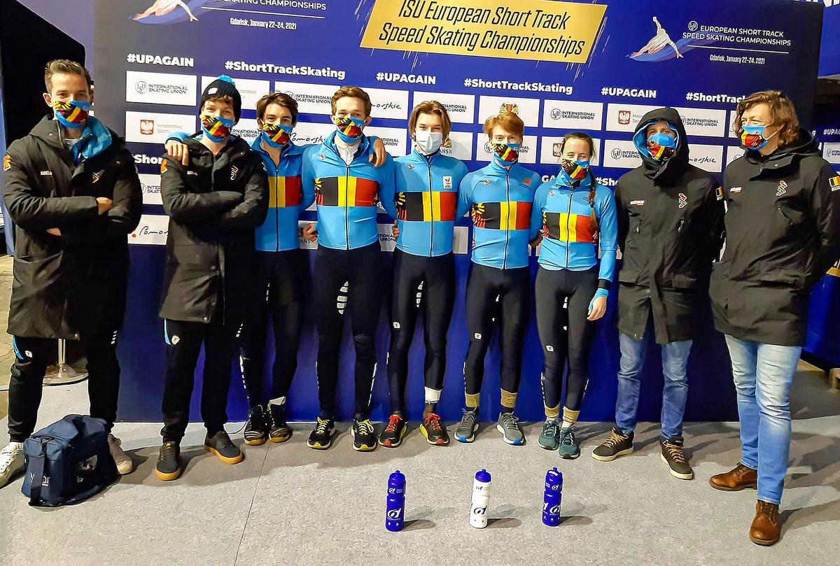 Het Belgische team met in het midden Warre Van Damme en rechts van hem Rino Vanhooren en Alexandra Danneel.© (Foto GF)