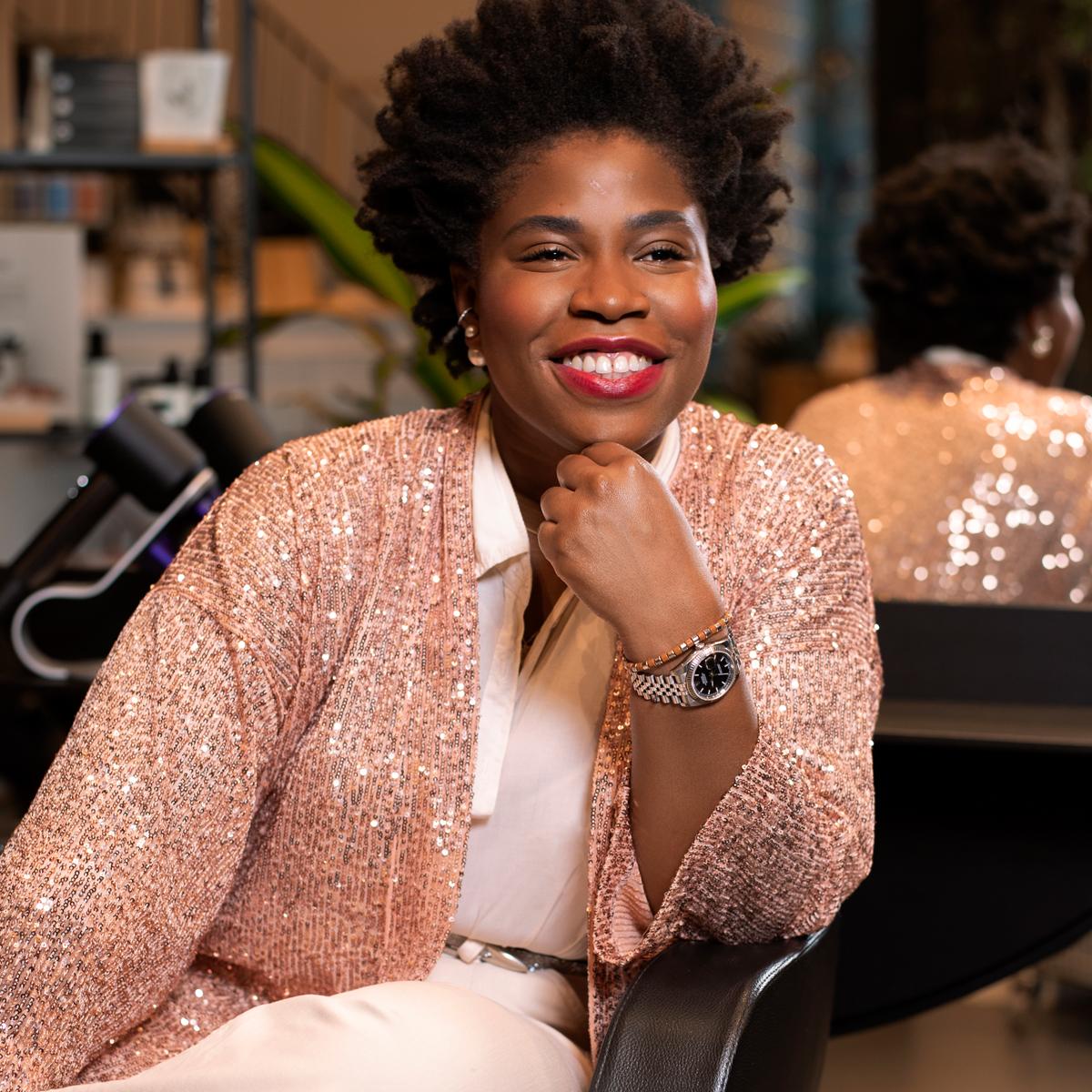 Monique Elliott van Elliott Hair