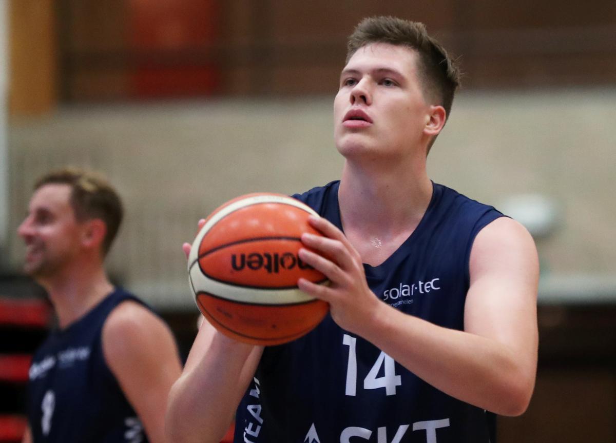 Mattias Palinckx keert na zijn studies in Brugge terug naar het Antwerpse.© Bart