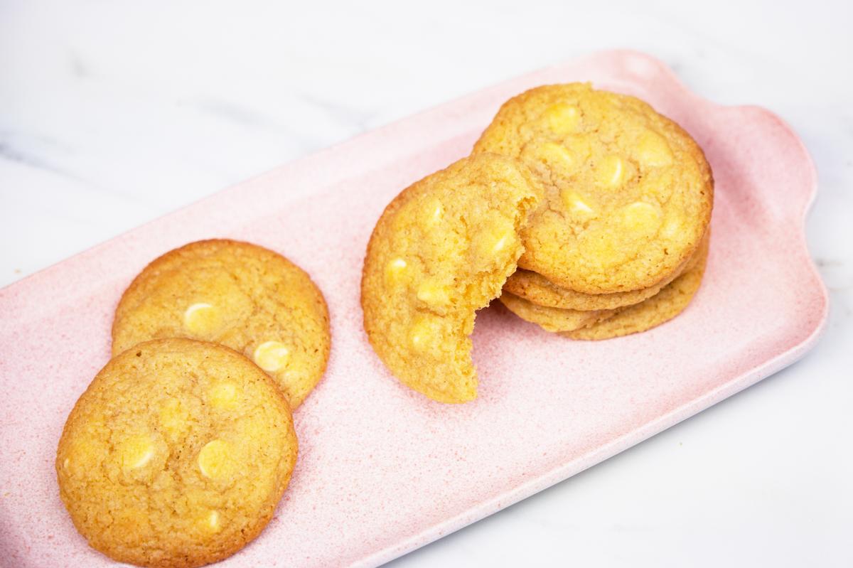White chocolate chip cookies