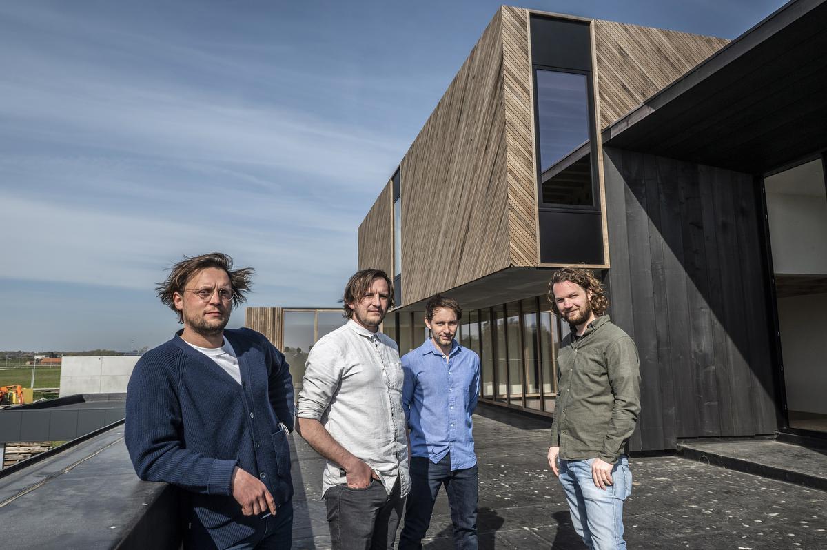Valentijn Vanhee, Jasper Lensen, Maarten Desmyter en Jonas Hoste vormen samen het gezicht van Refuge. (foto SB)© Stefaan Beel
