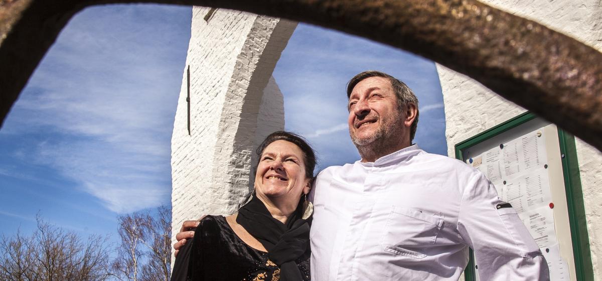 Blandine en Mario keken halsreikend uit naar de heropening van de horeca. (foto Westtoer)