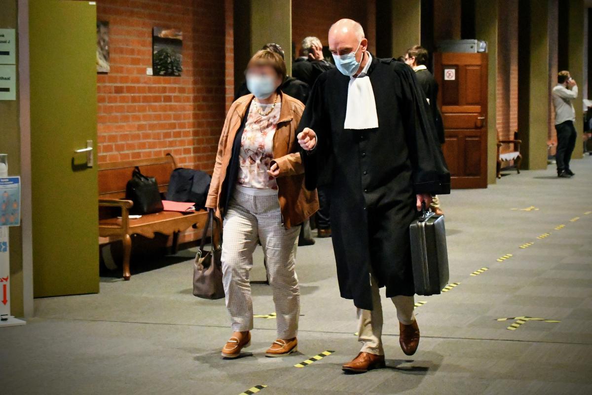 De procureur tilde zwaar aan de minimaliserende houding van de beklaagde.© Afr