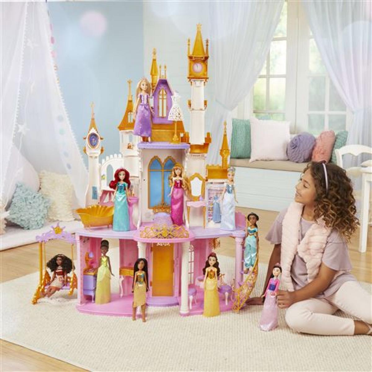 CHATEAU ROYAL DISNEY PRINCESSES
