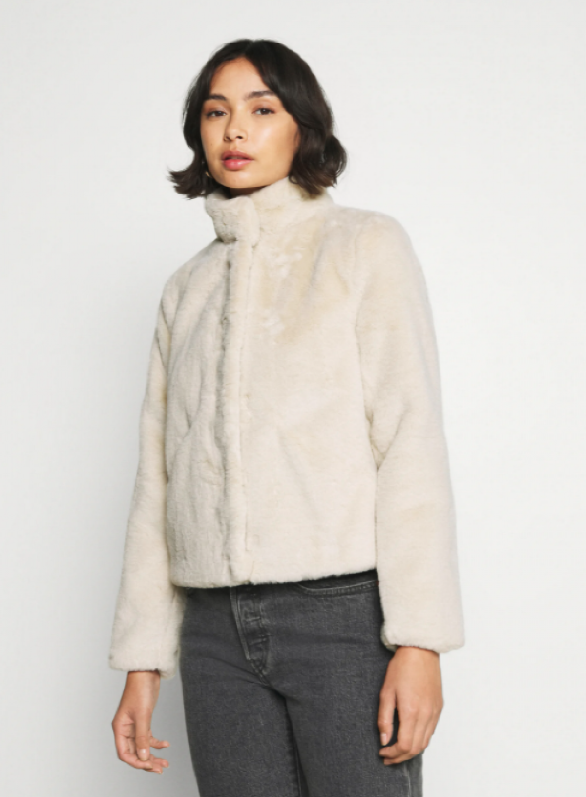 La veste légère blanche