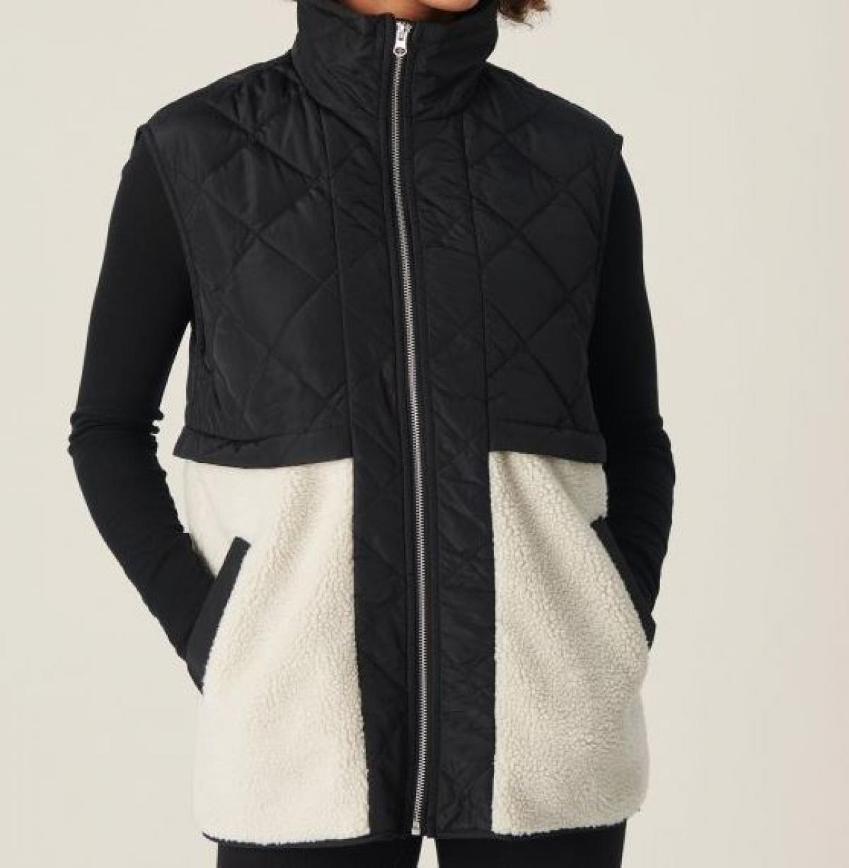 Bodywarmer in doorgestikte matelassé en teddy