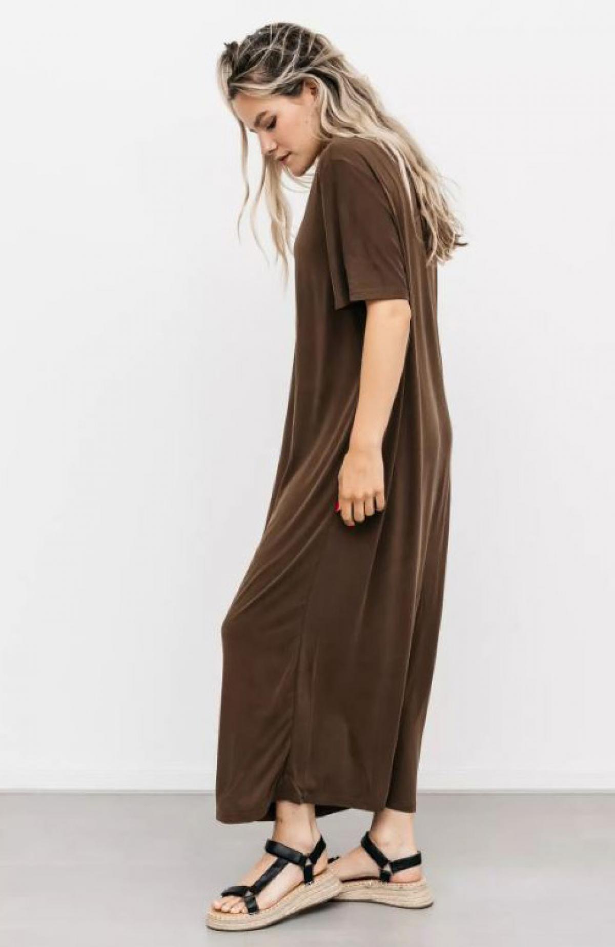 Donkerbruine maxi-jurk 