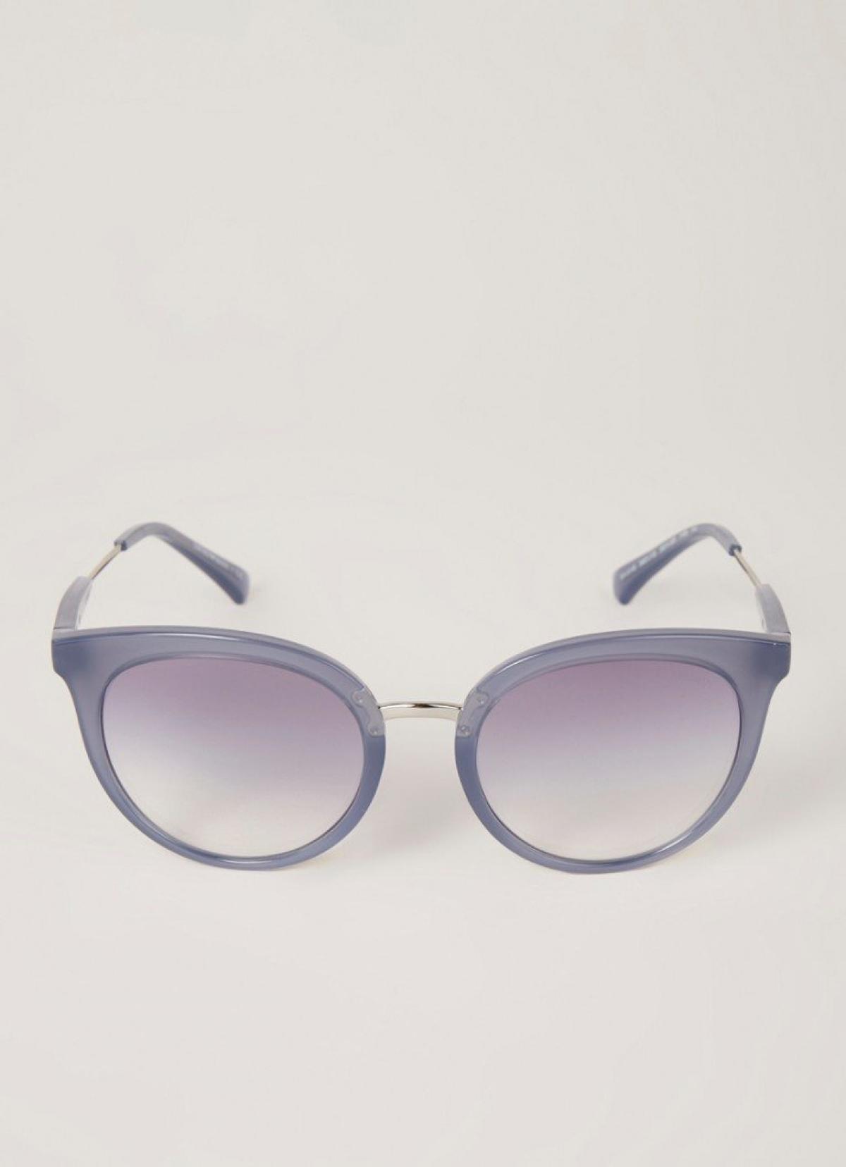 Les lunettes Emporio Armani