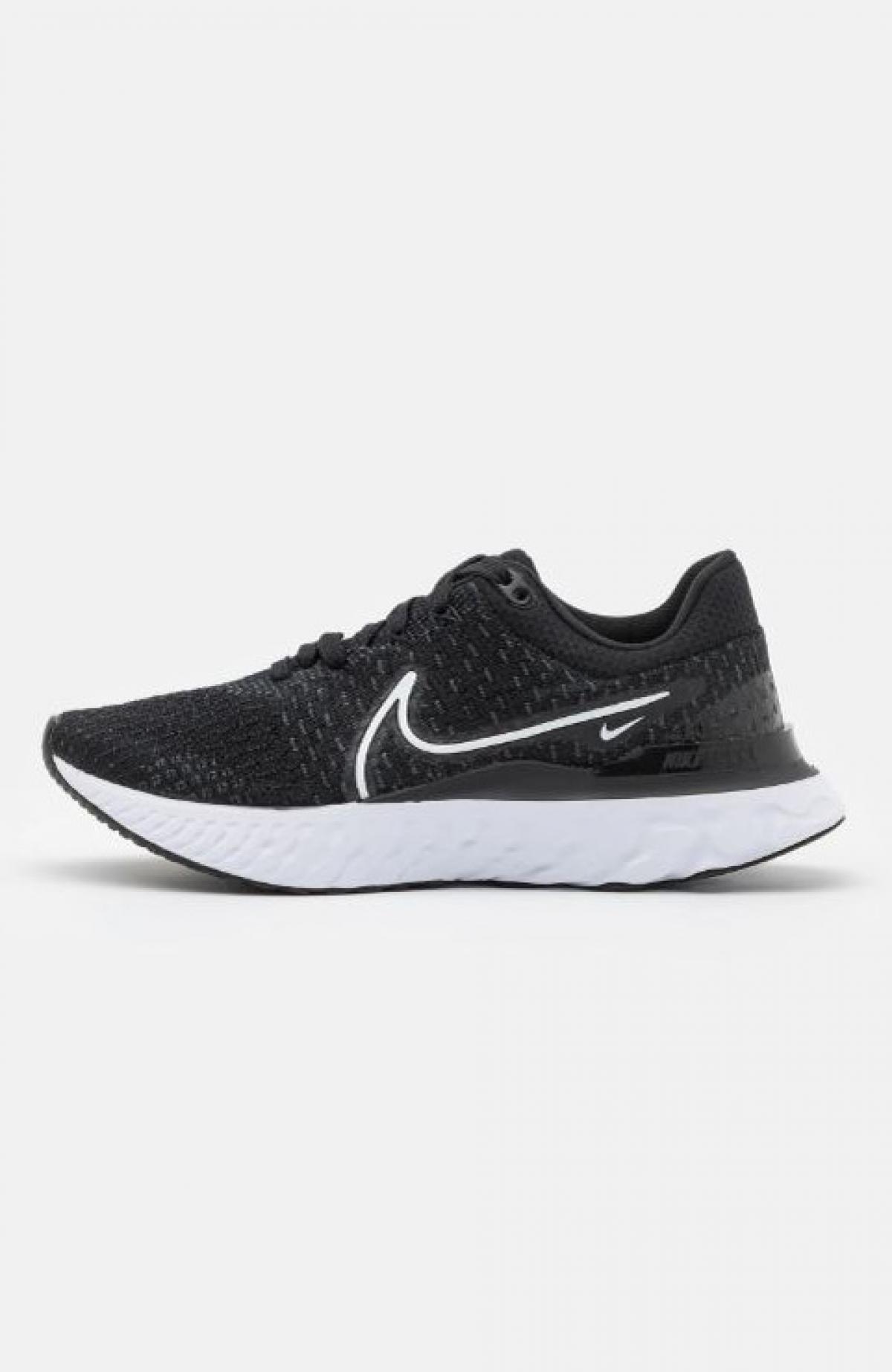 Een paar loopschoenen