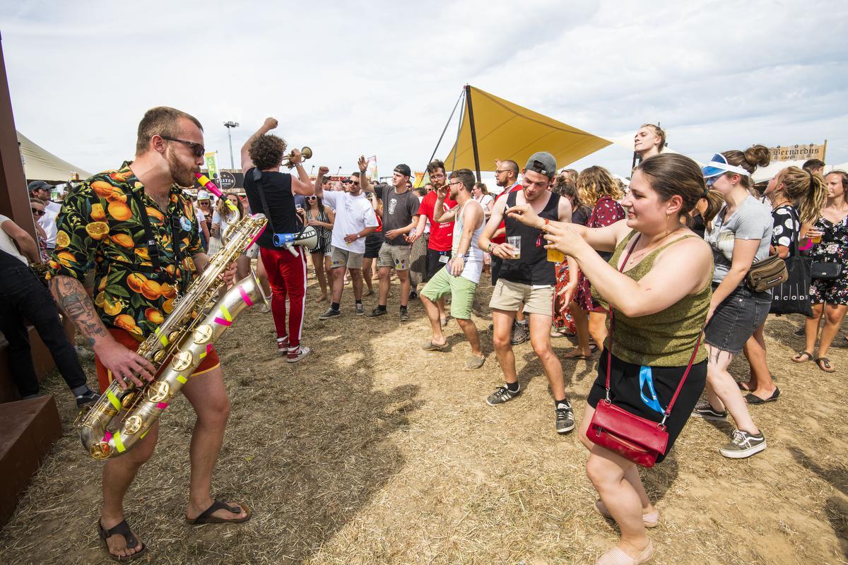 Festival Dranouter is helemaal terug: “Dit moet aanvoelen als muzikale  vakantie” 