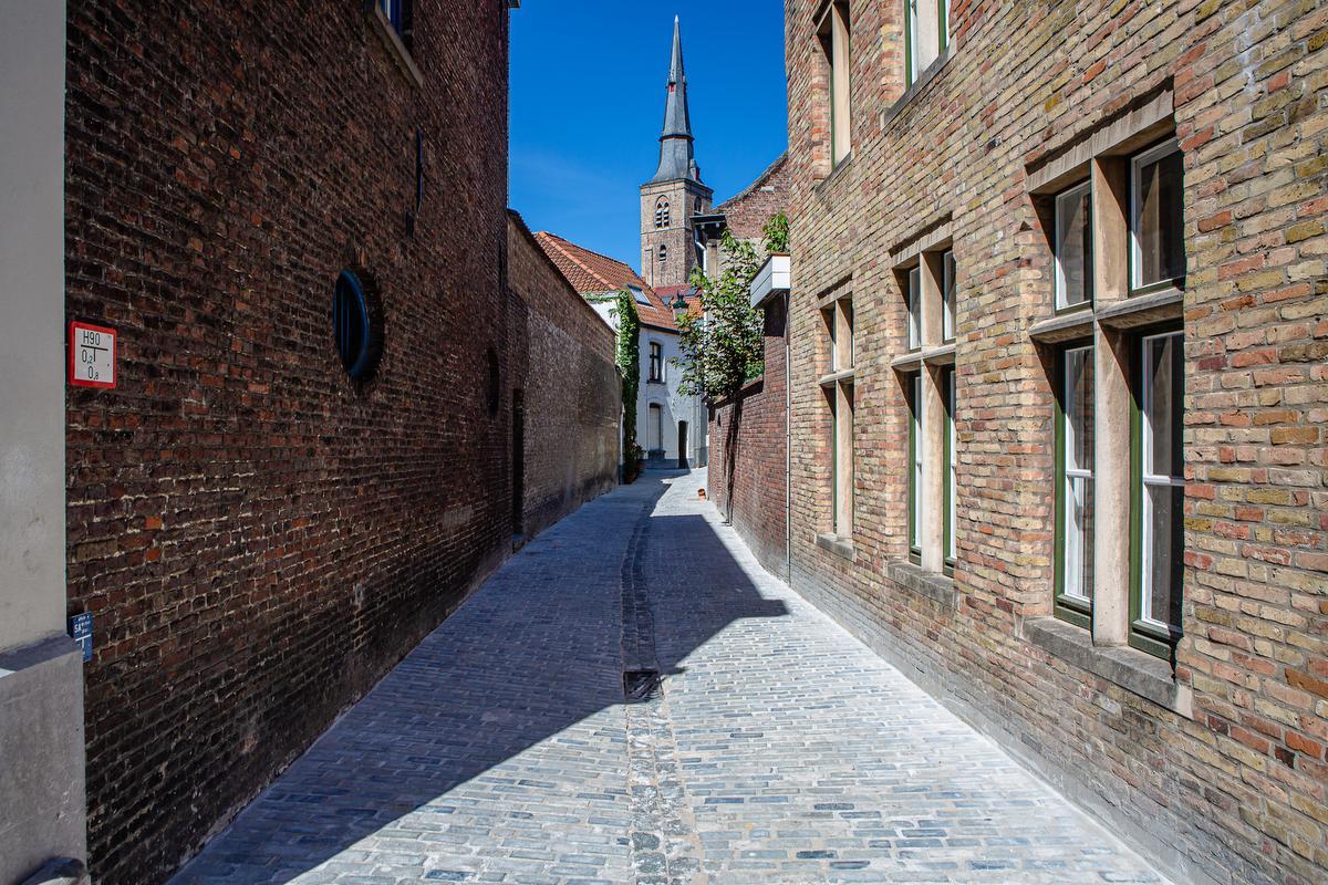 Brugge Onder De Loep Straatstenen Van Staalafval Kw Be