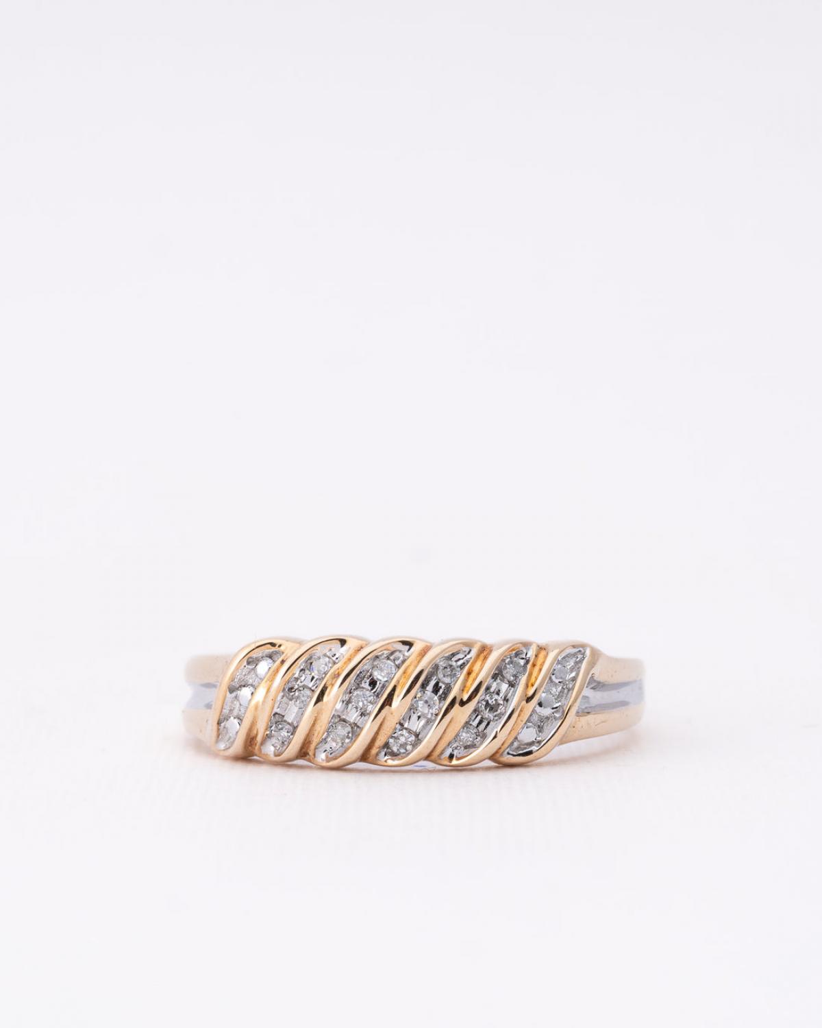 Rétro en diamant