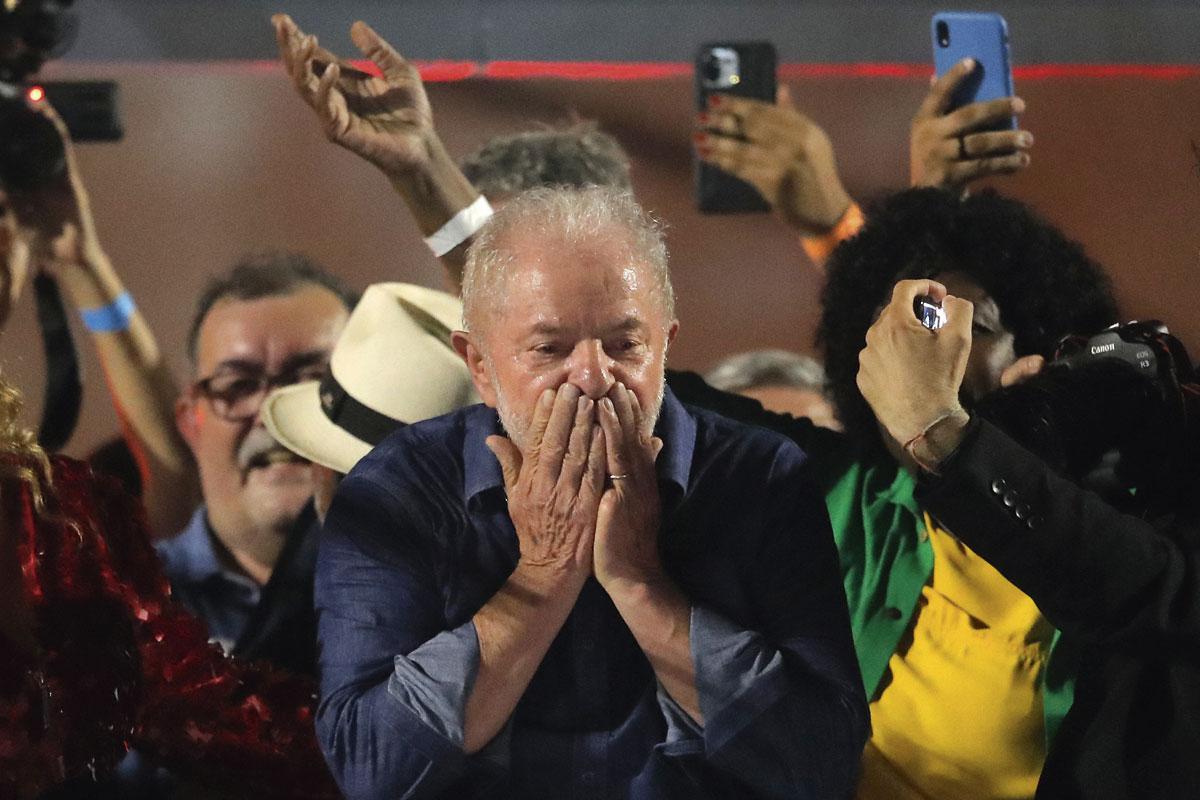 Pour Christiane Jatahy, la victoire de Lula représente «un moment d'espoir». «Nous avons récupéré notre Brésil», dit-elle.