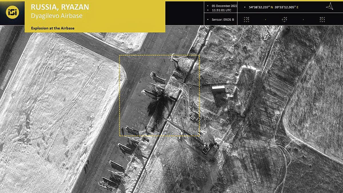 Des bases aériennes russes situées à des centaines de kilomètres du champ de bataille attaquées par des drones: nouveau coup d’éclat des militaires ukrainiens?