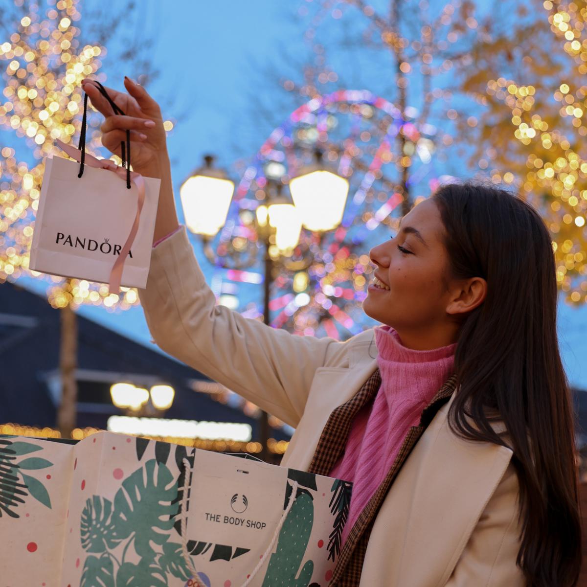 10 waardebonnen van € 100 voor Designer Outlet Roermond & Roosendaal