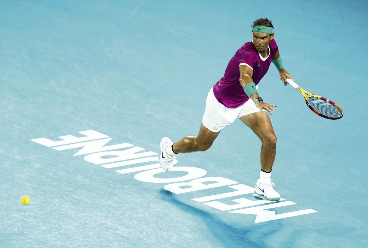 Rafael Nadal won vorig jaar de Australian Open, na een felbevochten vijfsetter in de finale tegen Daniil Medvedev. Kan hij dat deze maand herhalen?