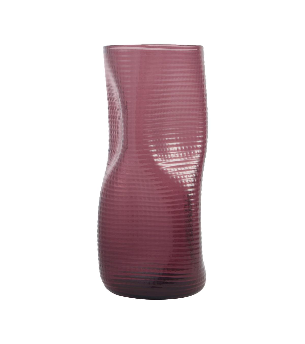 Vase en verre Bo Maki, Cassina, 390 euros, @mytheresa.com
