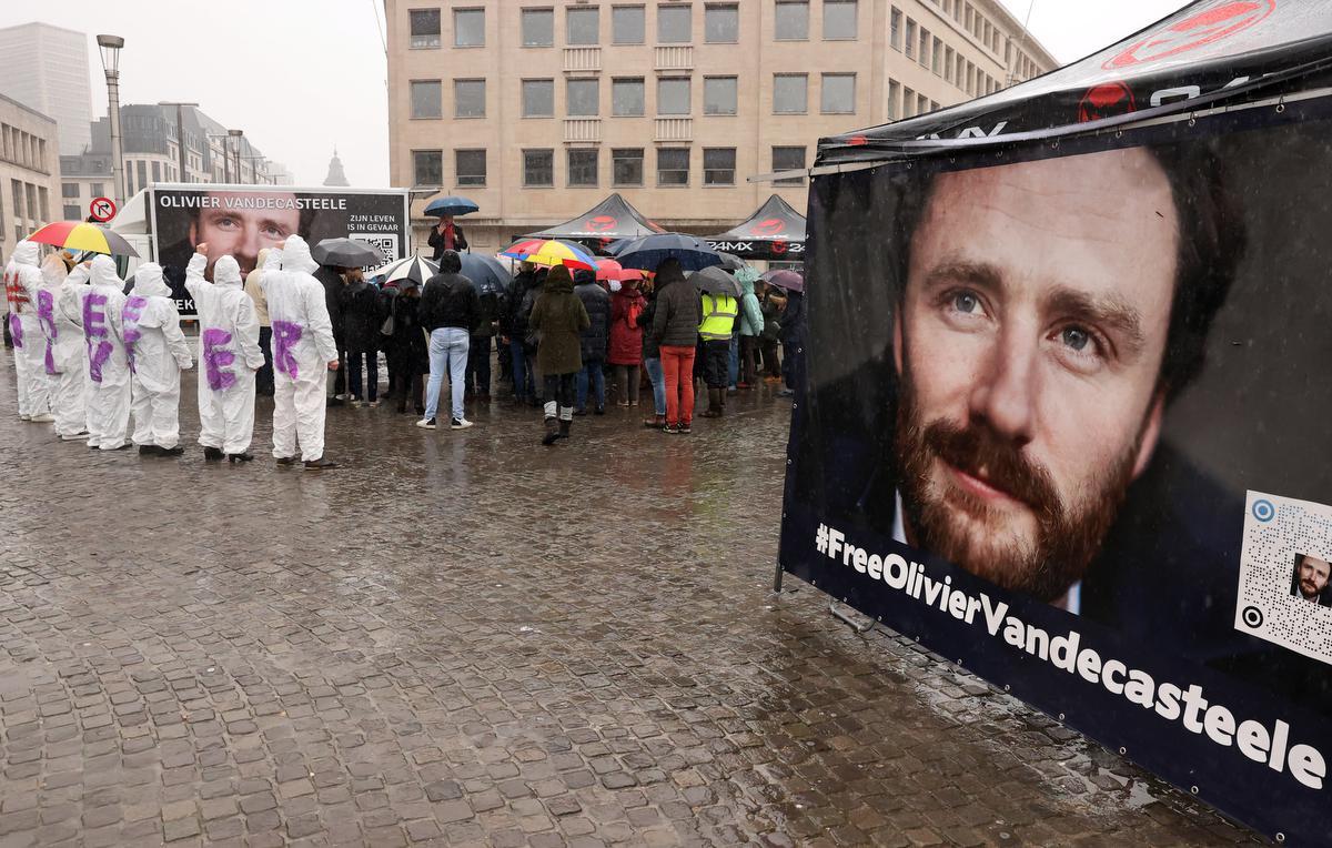 Betoging voor de vrijlating van Olivier Vandecasteele op 25 december, in Brussel.