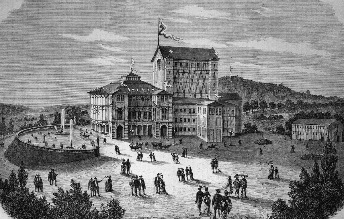 Het Festspielhaus in Bayreuth. Wagner was niet opgezet met het oubollige gebouw en ergerde zich aan het ongeïnteresseerde publiek.