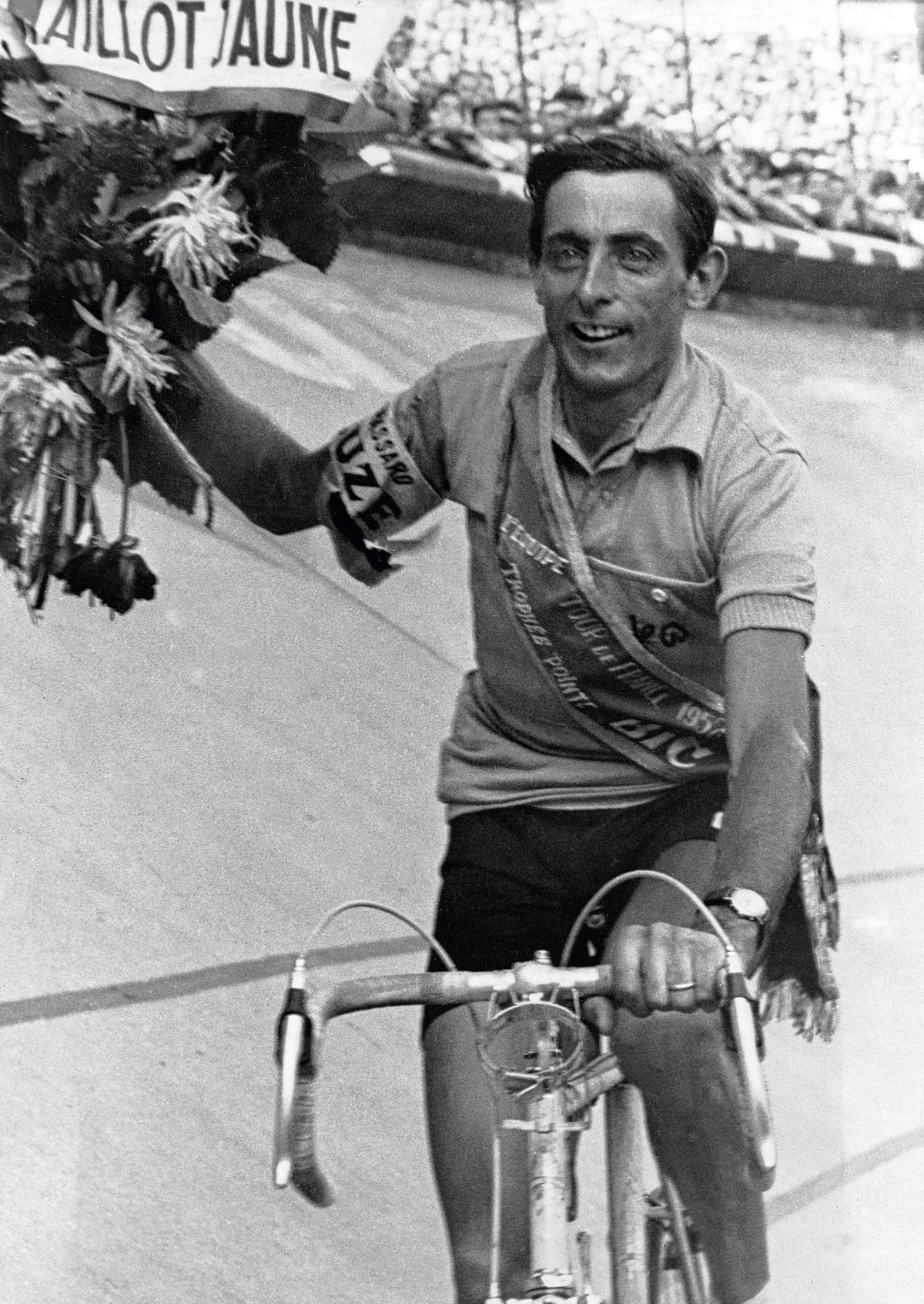 Trois multiples vainqueurs du Tour de France: Fausto Coppi (1952).
