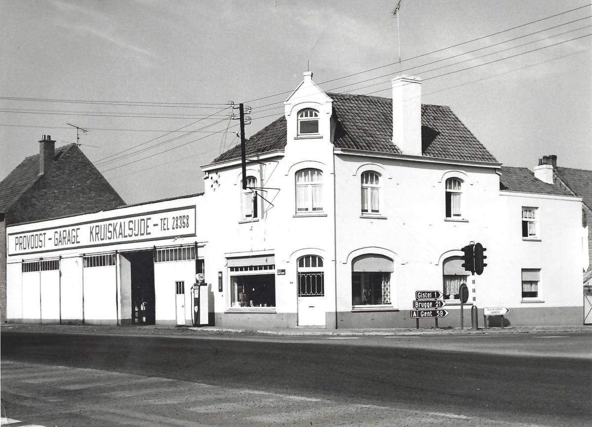 De eerste vestiging van de garage, in 1923.