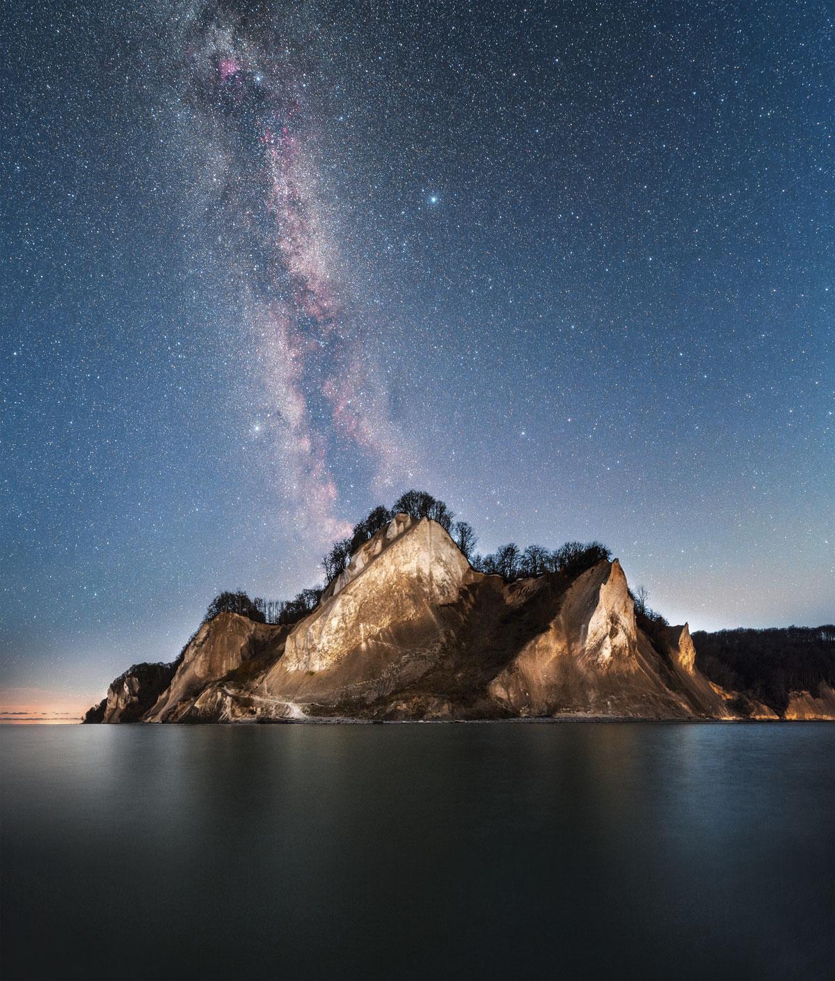 Une falaise de craie sur l’île de Møn, où, par temps clair, les nuits sont parmi les plus étoilées du globe.