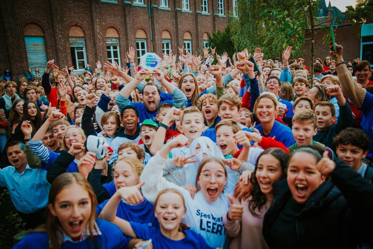 Het Spes Nostra in Heule, tijdens de uitverkiezing tot Strafste School.