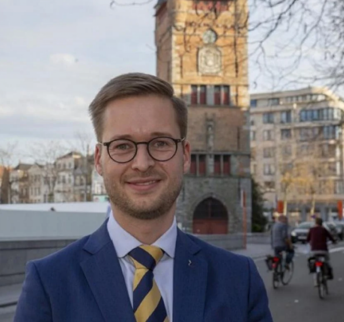 Wouter Vermeersch is Fractieleider voor het Vlaams Belang in Kortrijk.