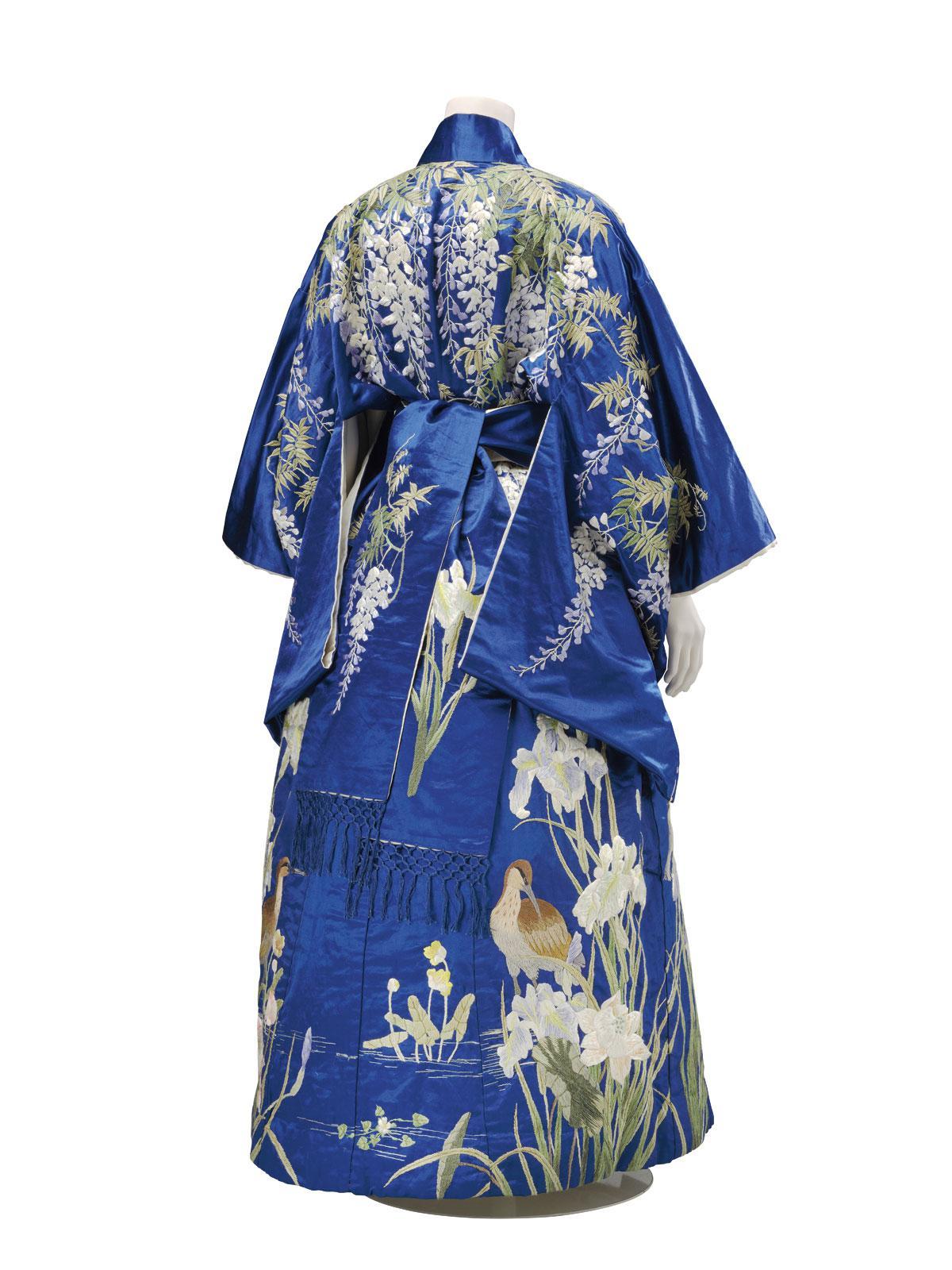 Kimono pour export, probablement Kyoto, 1905-15.