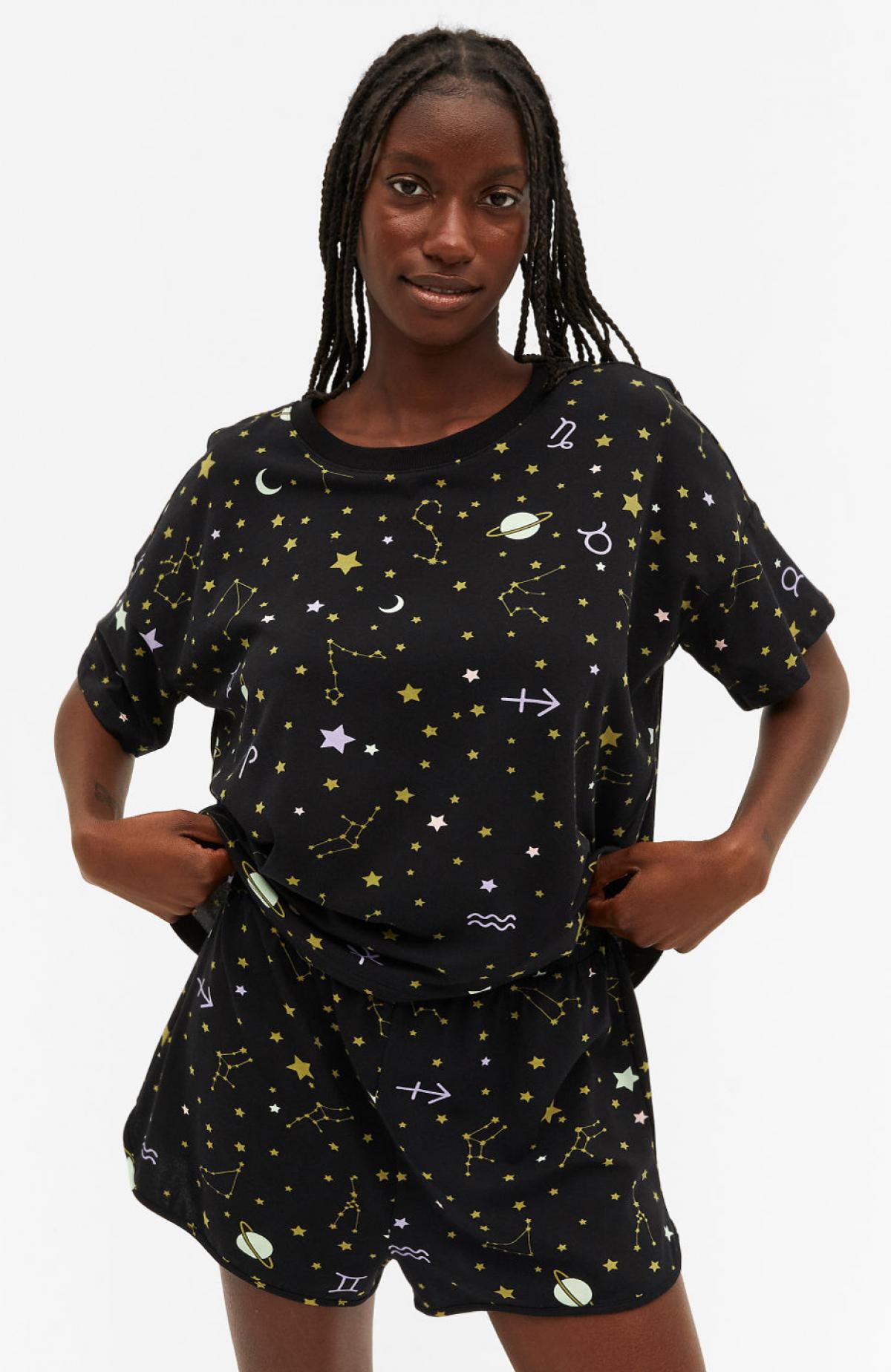 Pyjamaset met sterren en maan 
