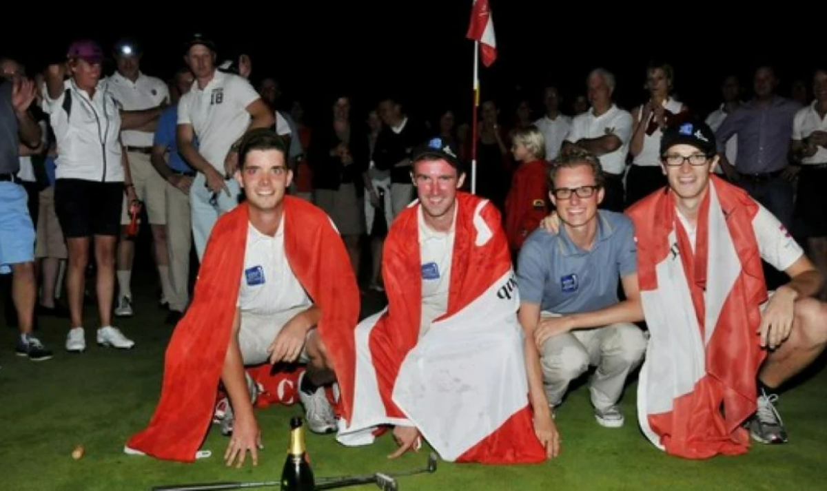 Kasper De Wulf en Alexander Hautekiet uit Brugge speelden in 24 uur een partijtje golf van 18 holes in acht verschillende landen.