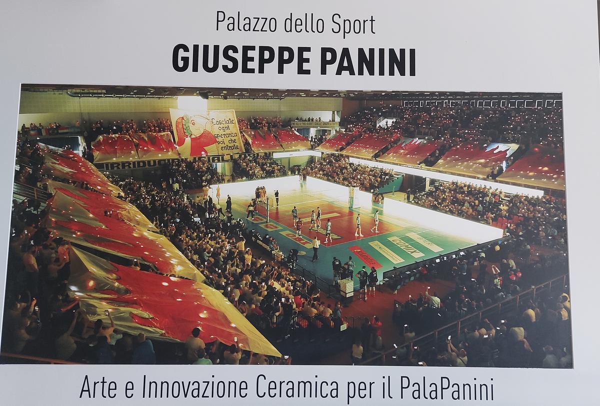 De sporttempel is genoemd naar Giuseppe Panini, een ondernemer uit Modena.