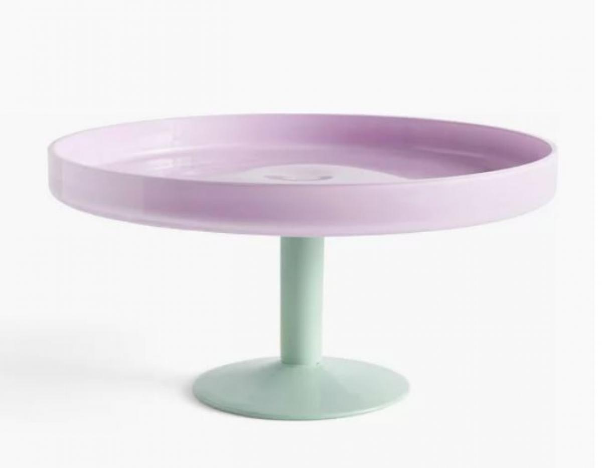 Presentatieschaal voor taartjes of fruit in pastelkleuren
