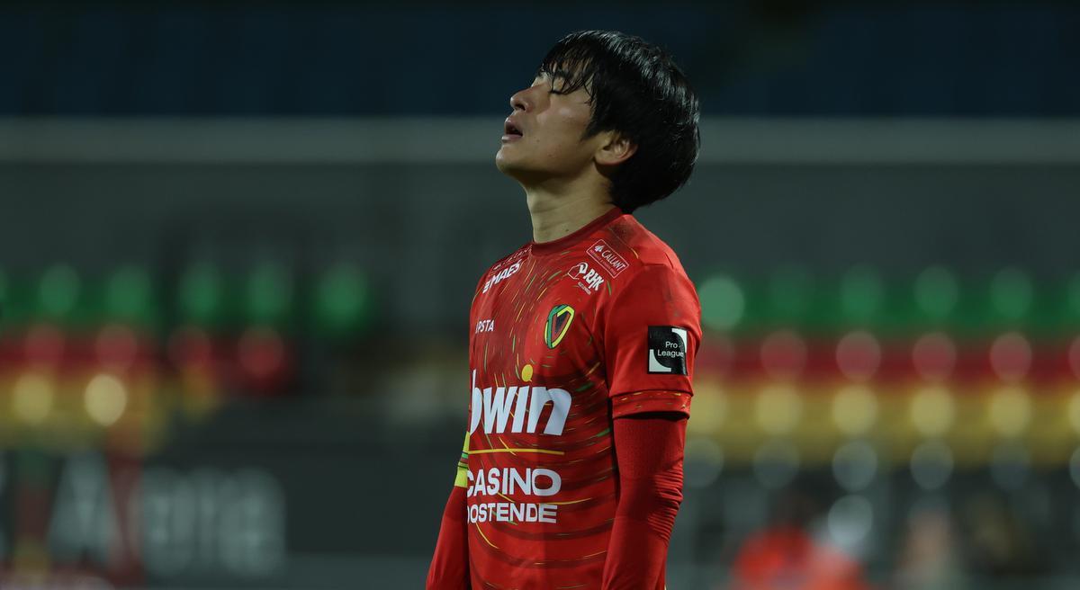 Tatsuhiro Sakamoto. Na amper 19 minuten stond KVO al 0-3 achter tegen Standard.
