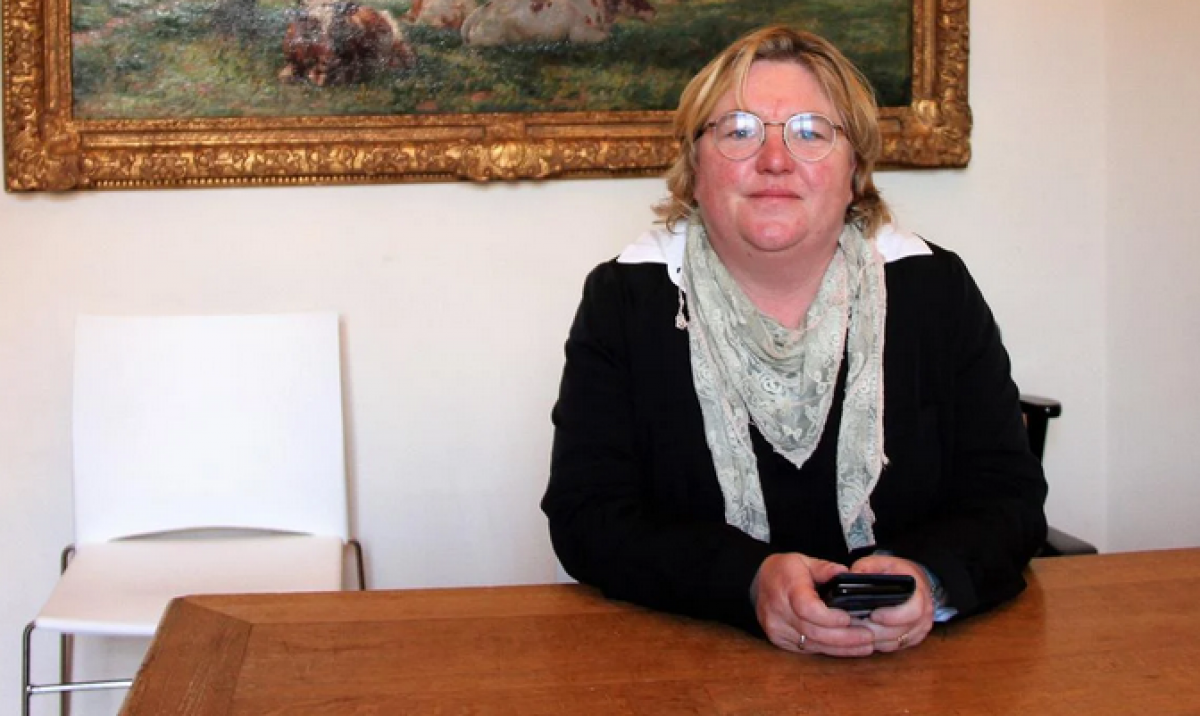 Gemeenteraadsvoorzitter Helga Kints (Team Burgemeester) weigerde twee van de vijf vooraf aangevraagde interpellaties van CD&V Kortrijk.