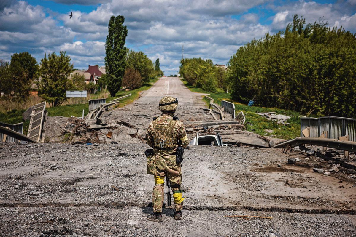 La ligne de défense de la démocratie en Europe se situe en Ukraine, estime Elie Barnavi.