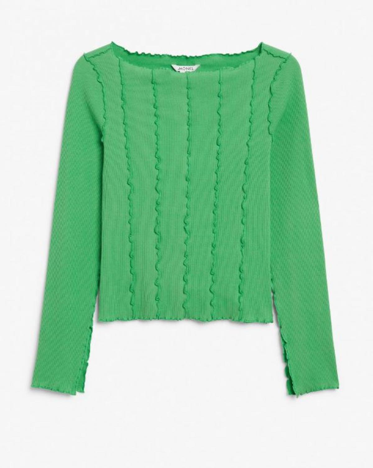 Nauw aansluitende top in groen 