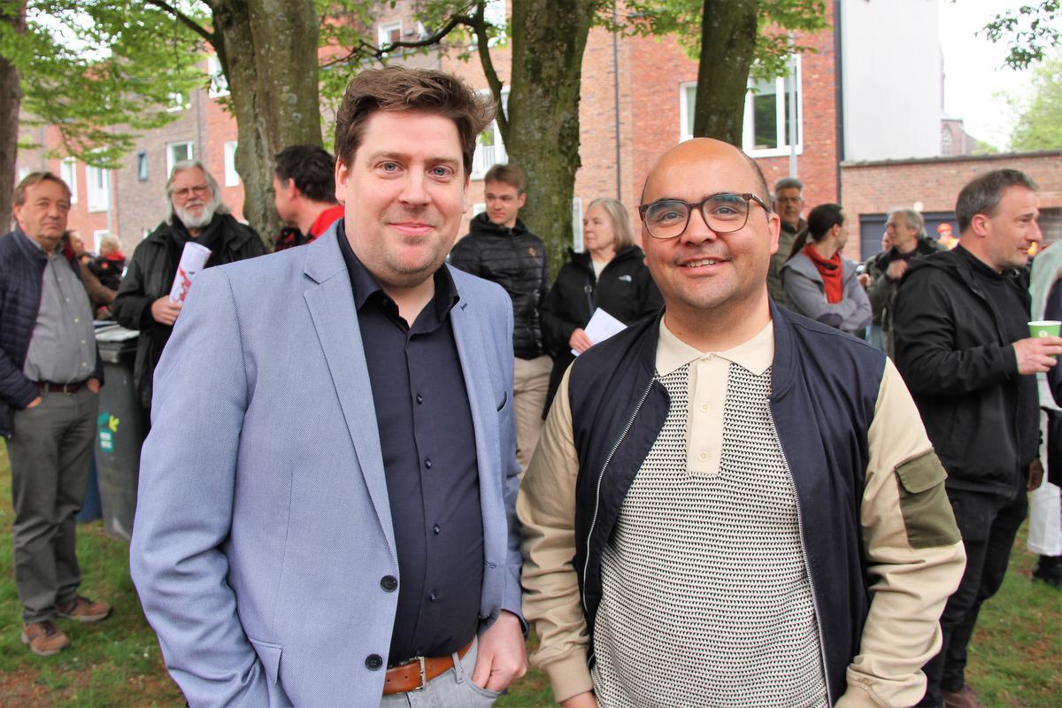 Jeremie Vaneeckhout, nationaal covoorzitter van Groen en David Wemel, fractieleider van Groen in Kortrijk, tekenden ook present.