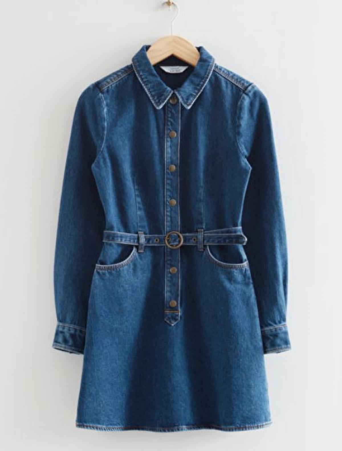 La robe à ceinture