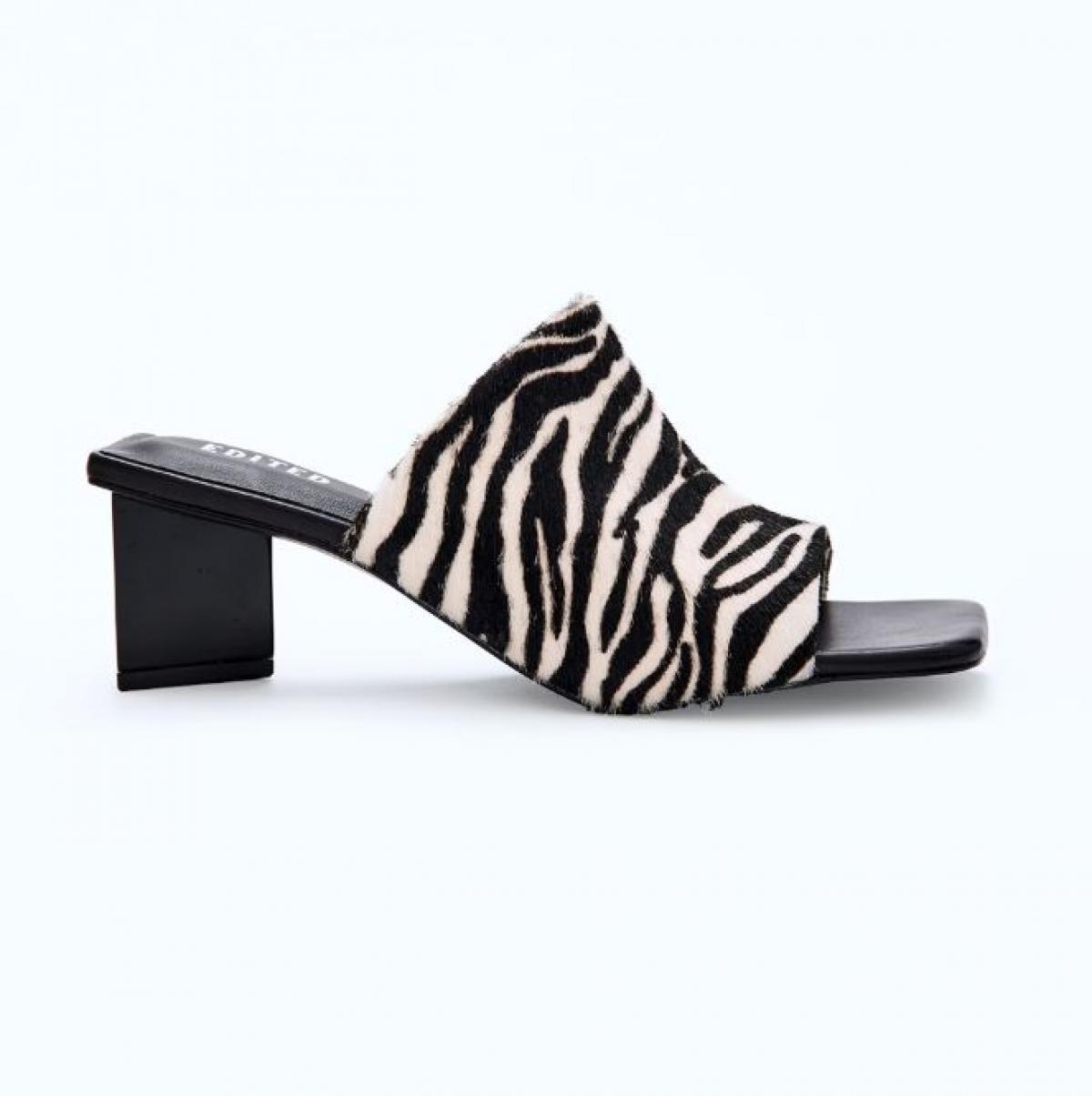 Sandalen met blokhak en zebra-print