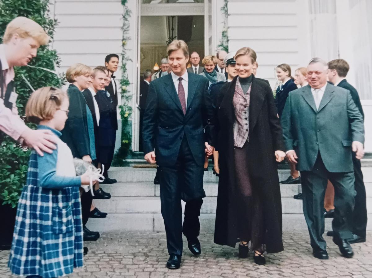 Mia en dochter Annelies bij de verloving van Prinses Mathilde en Prins Filip in 1999 in Brugge.