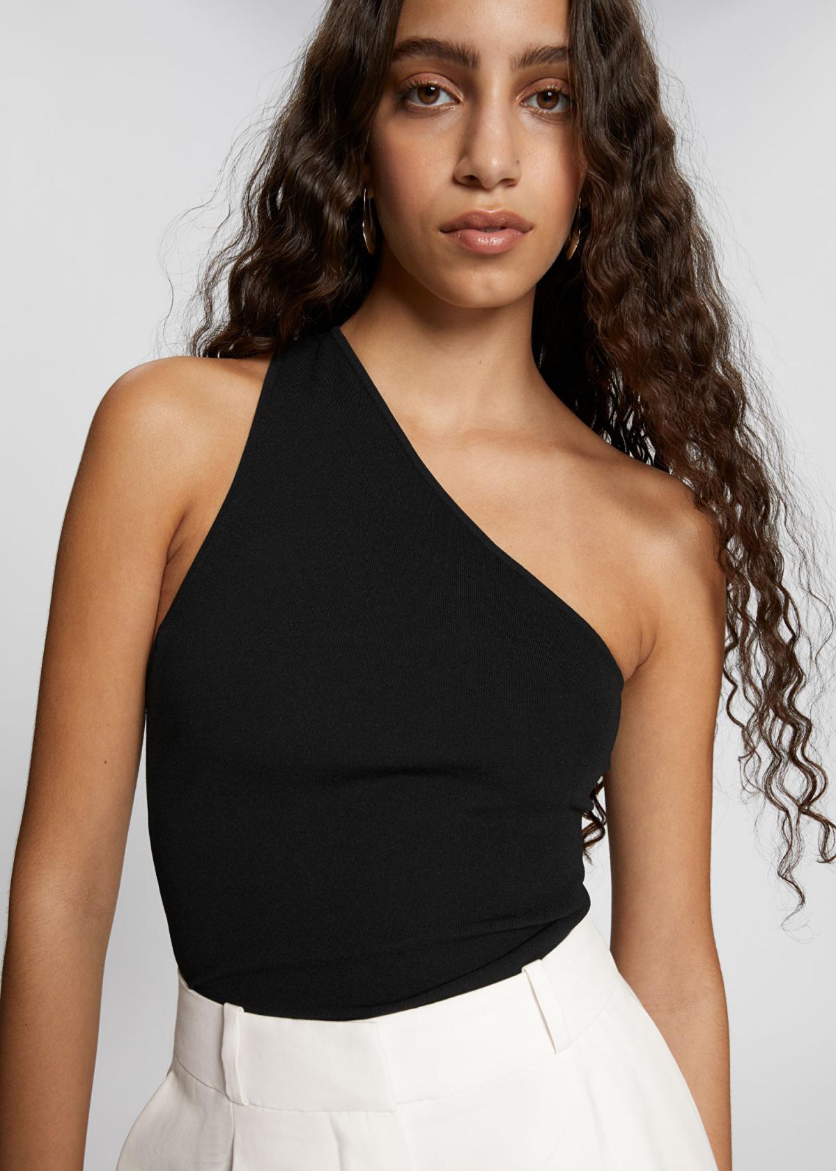 HAUT NOIR ASYMÉTRIQUE