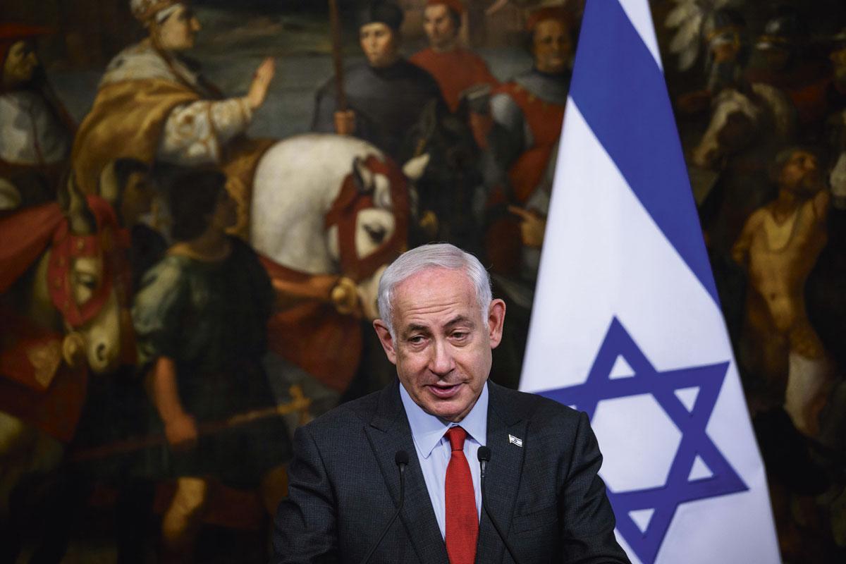 En évoquant le populisme, on ne songe pas spontanément à Israël. Pourtant, Benjamin Netanyahou est le premier à avoir utilisé la rhétorique populiste, estime Eva Illouz.