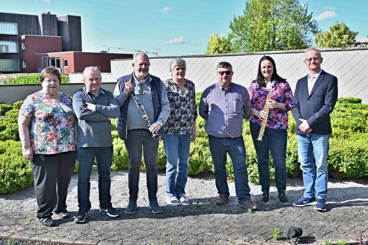 Rosanne Mestdagh, Geert Ollevier, Geert Reynaert, Mieke Callens, Bavo Victoor, Lynn Callewaert, Geert Vanmaeckelberghe.